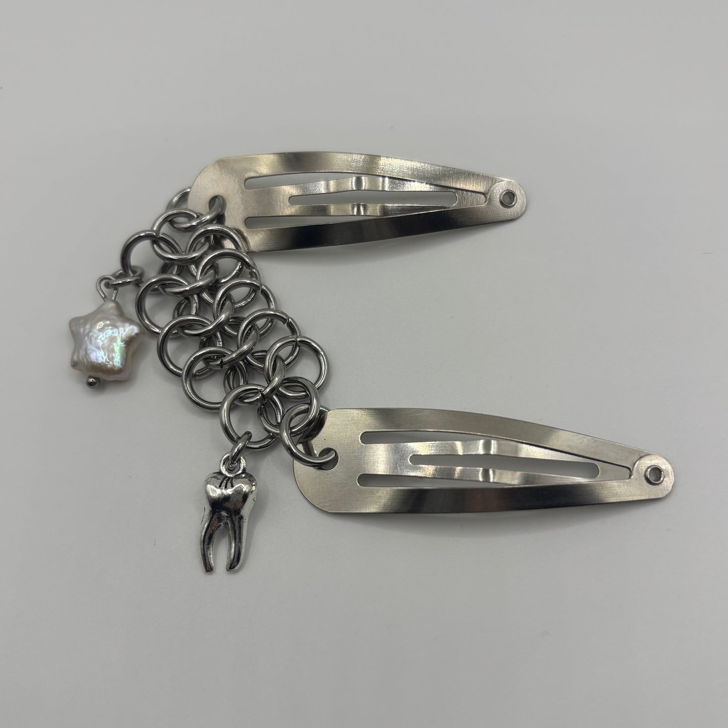 DUSTED - chainmail hair clip