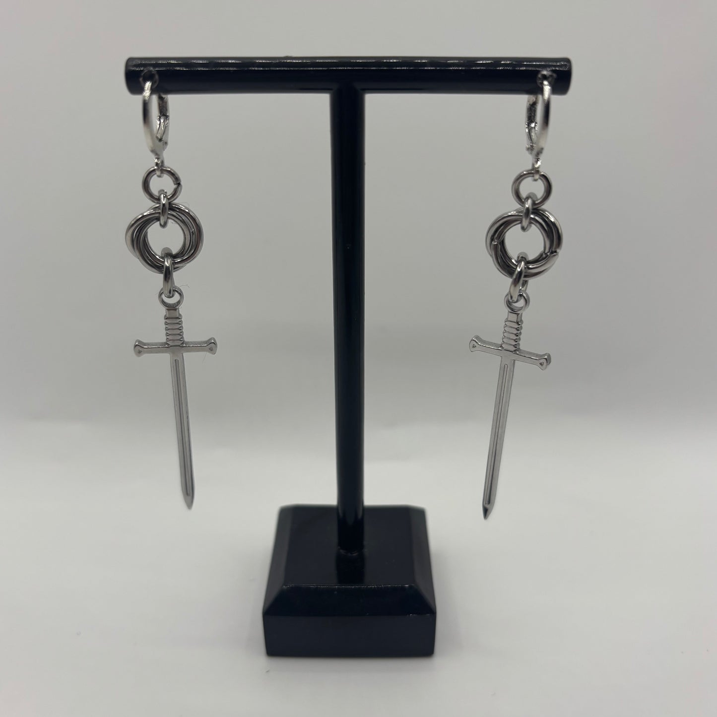 BLYTHE - chainmail earrings