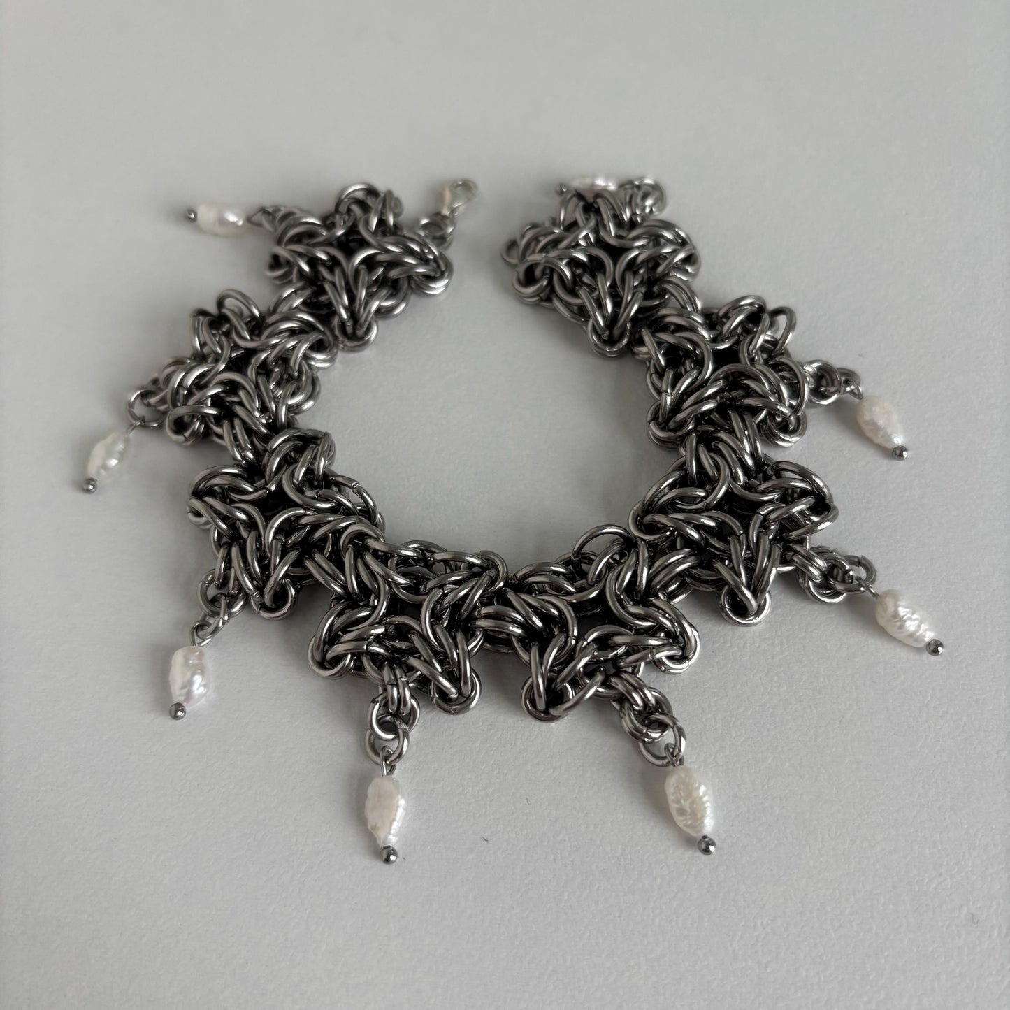 SNOWDROPS - chainmail bracelet