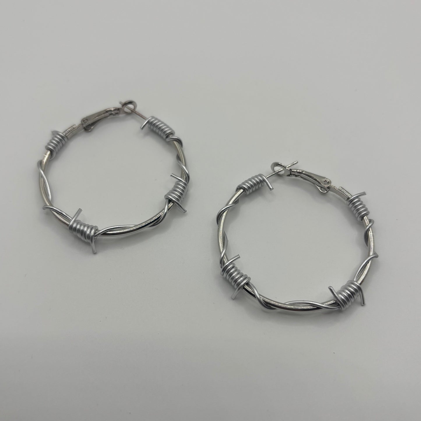 BARBED WIRE HOOPS - small