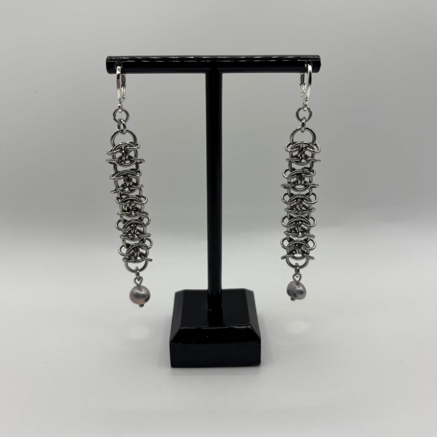 SOLITUDE - chainmail earrings