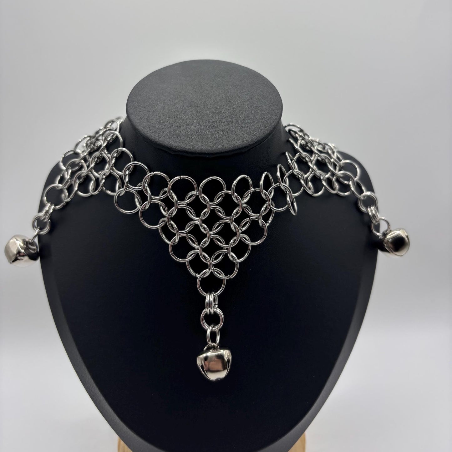 JESTER VERSION 2 - chainmail necklace