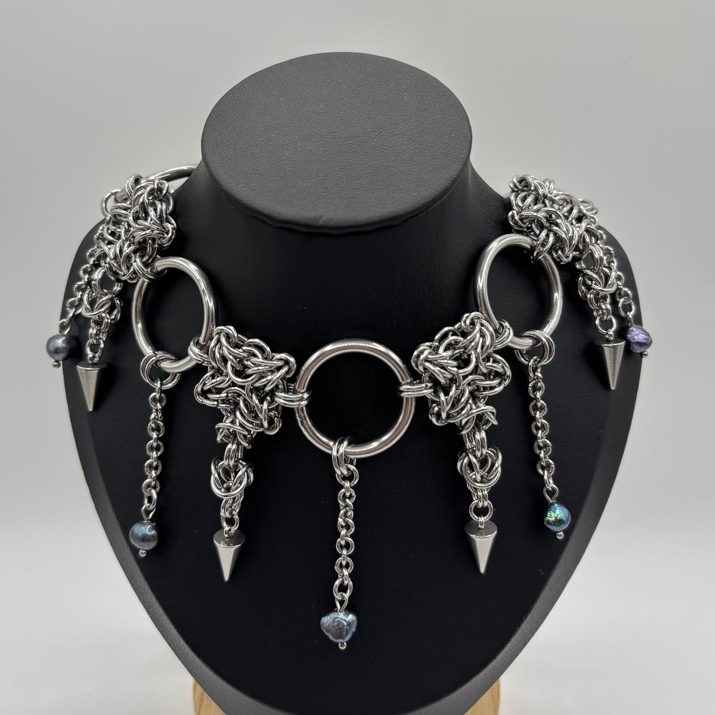 MIDNIGHT SUN - chainmail necklace