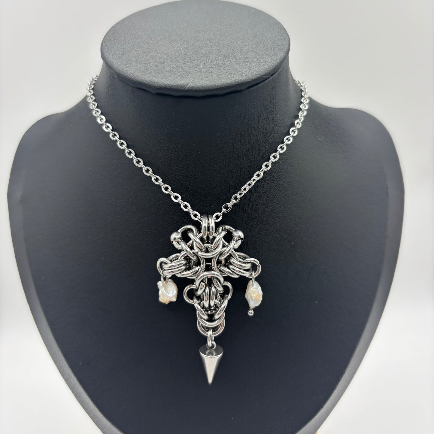 WORSHIP - chainmail necklace