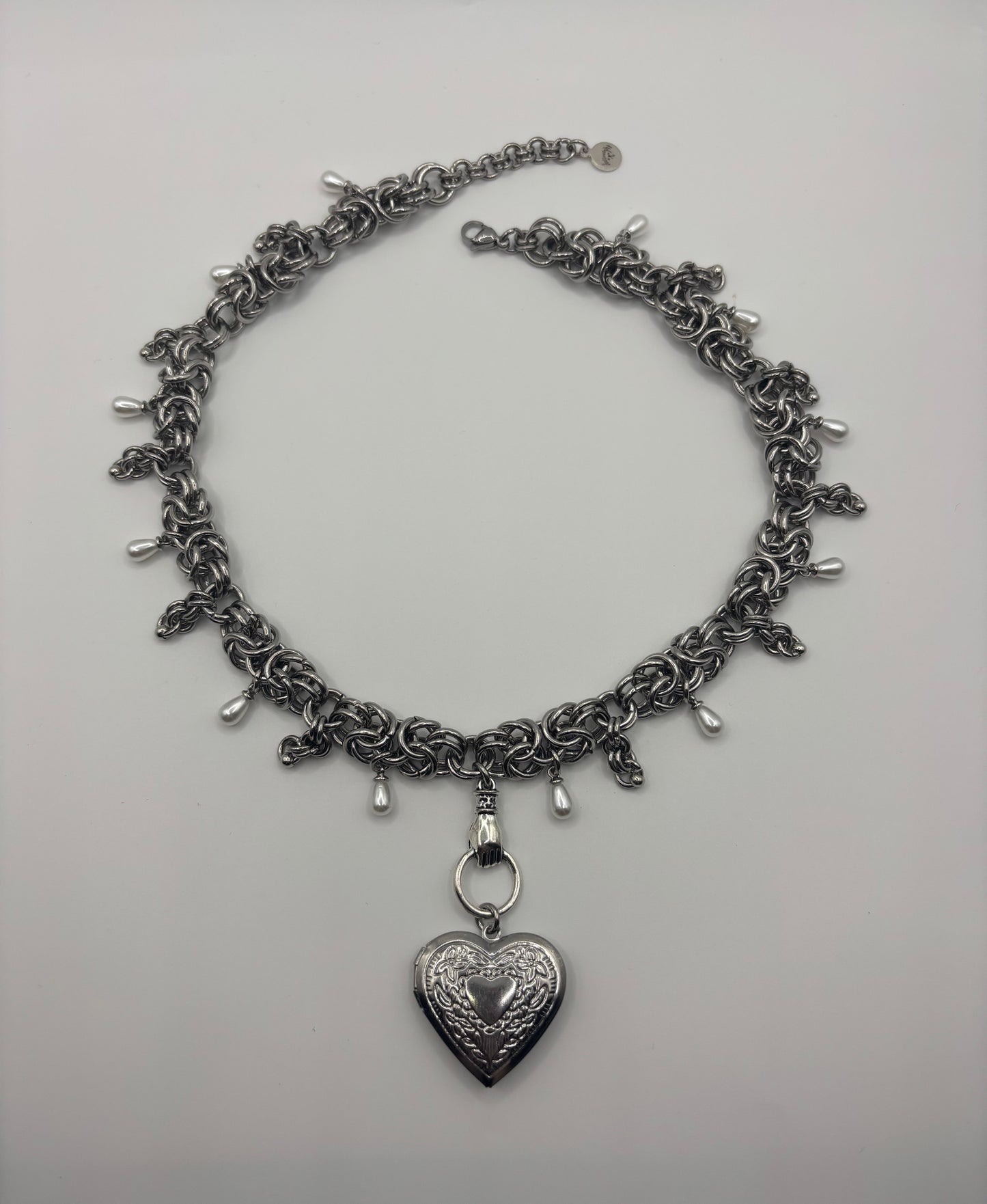 SANCTUM - chainmail necklace