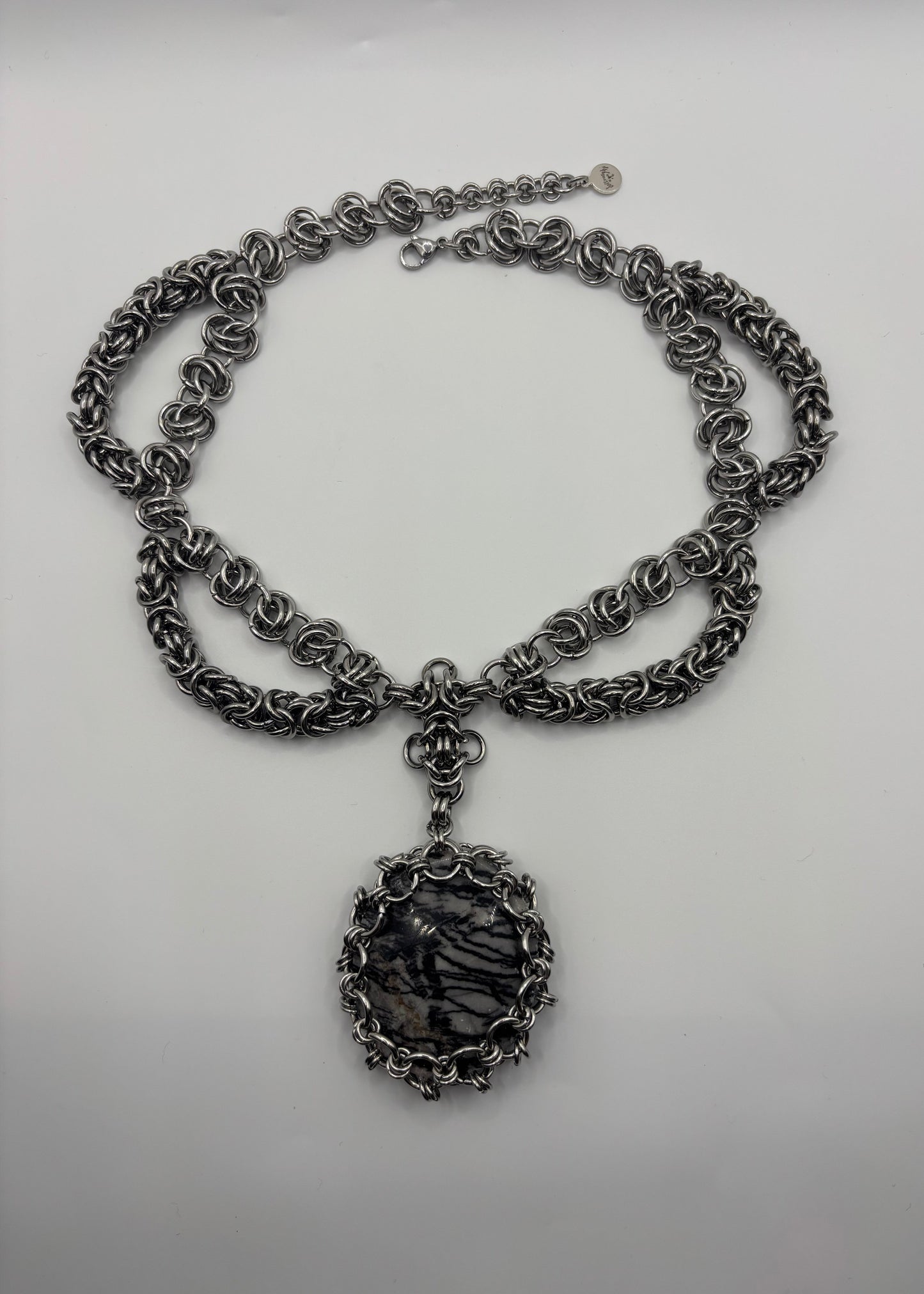 MONARCH - chainmail necklace