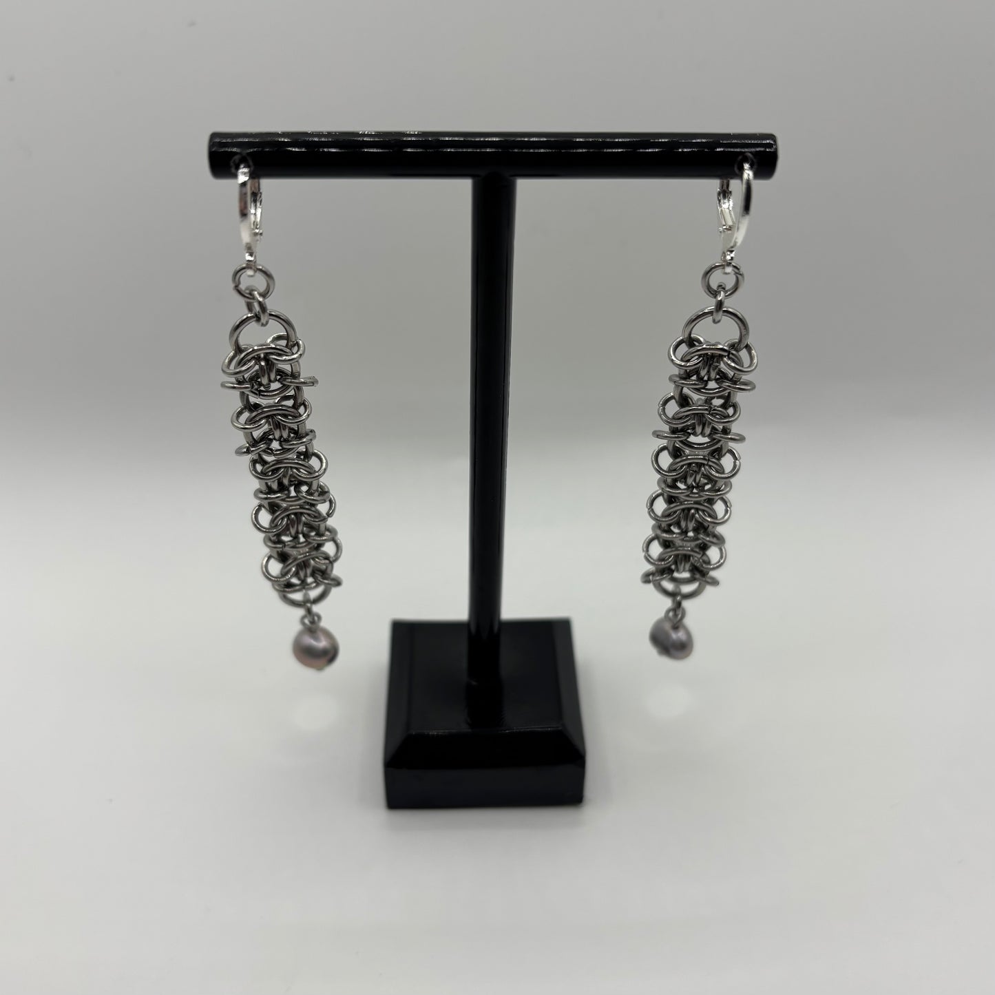 SOLITUDE - chainmail earrings