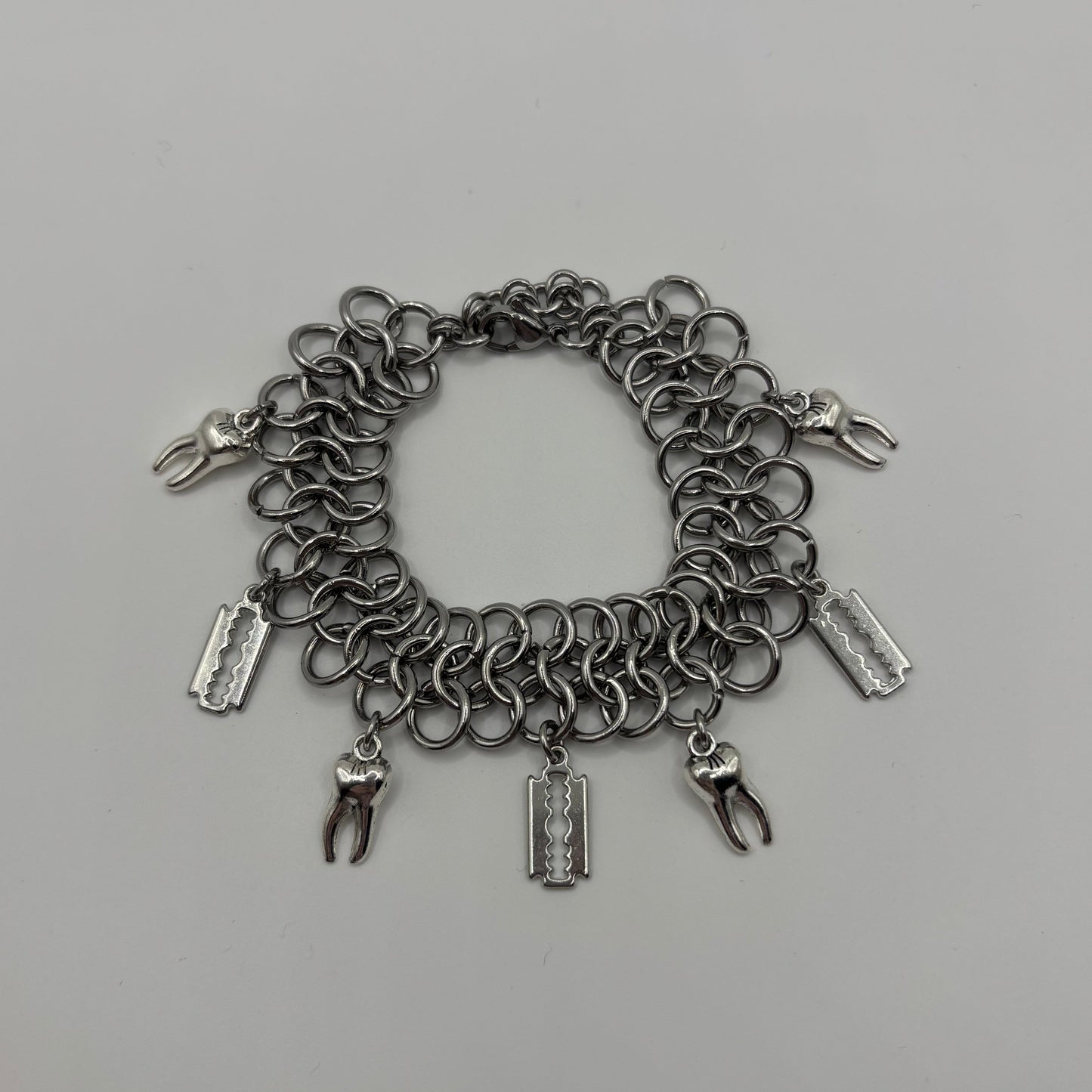 RAZOR SHARP - chainmail bracelet