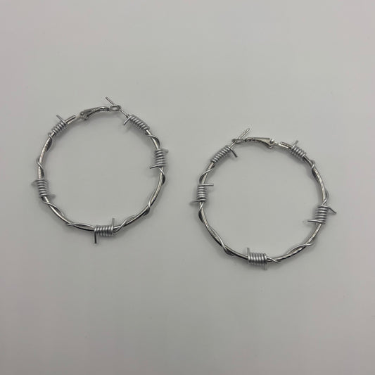 BARBED WIRE HOOPS - medium