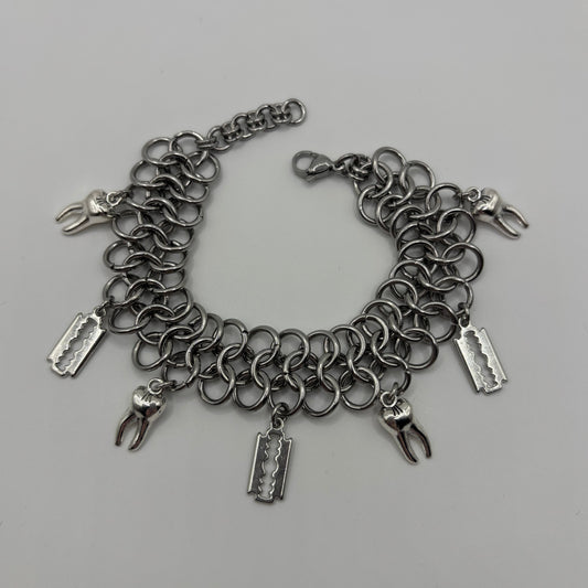 RAZOR SHARP - chainmail bracelet