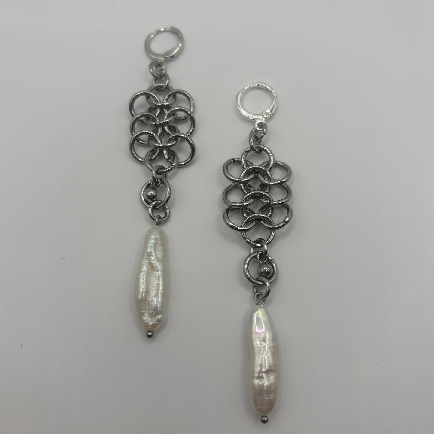 STILLNESS - chainmail earrings